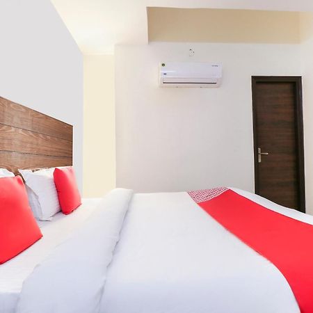 Hotel O Red Ark Landran Zewnętrze zdjęcie