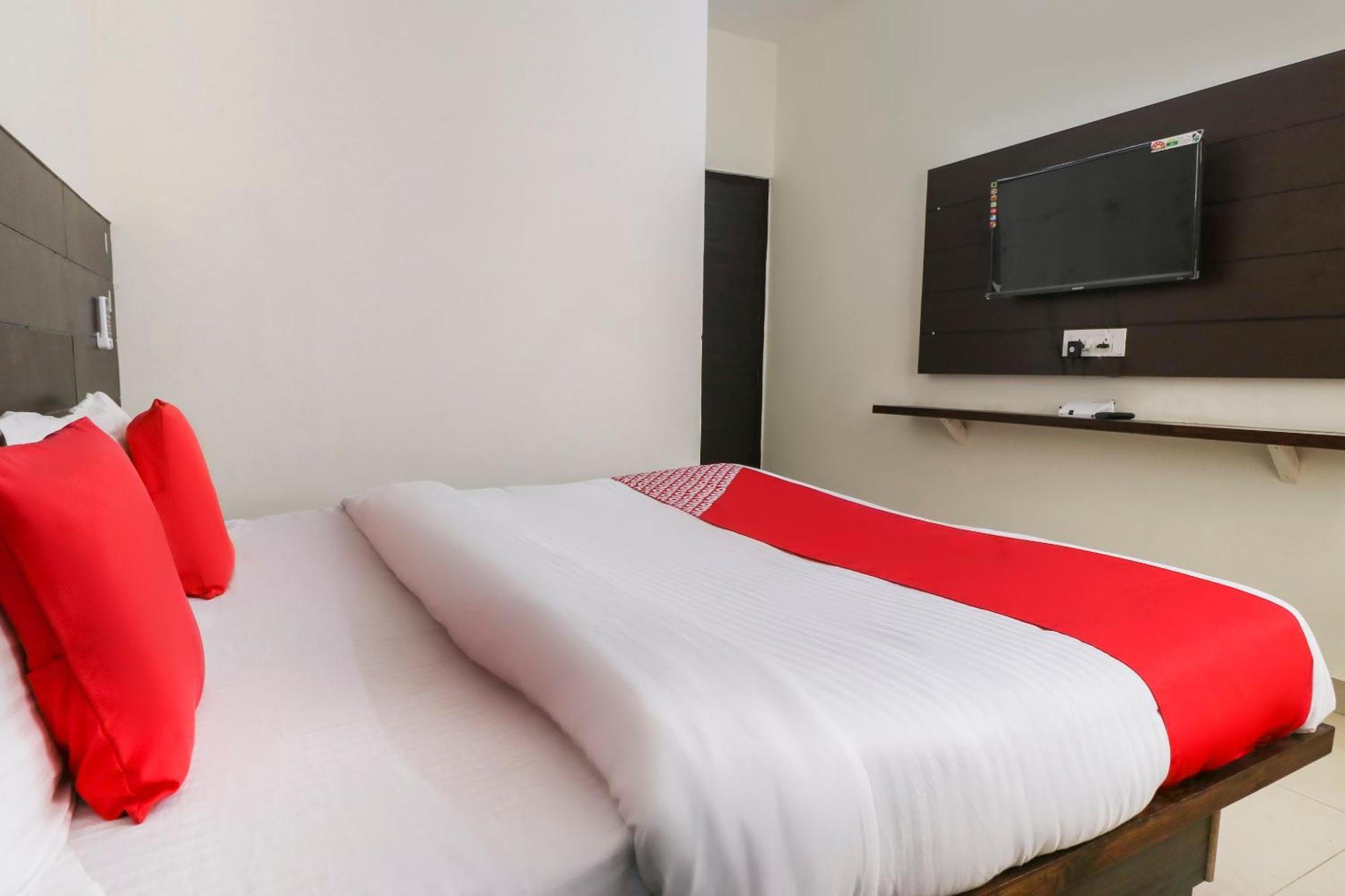 Hotel O Red Ark Landran Zewnętrze zdjęcie